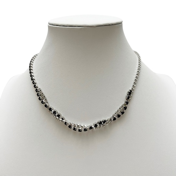 Vintage Black & Clear Prong Set Rhinestone Twisted Collar Necklace Silvertone - Picture 1 of 4